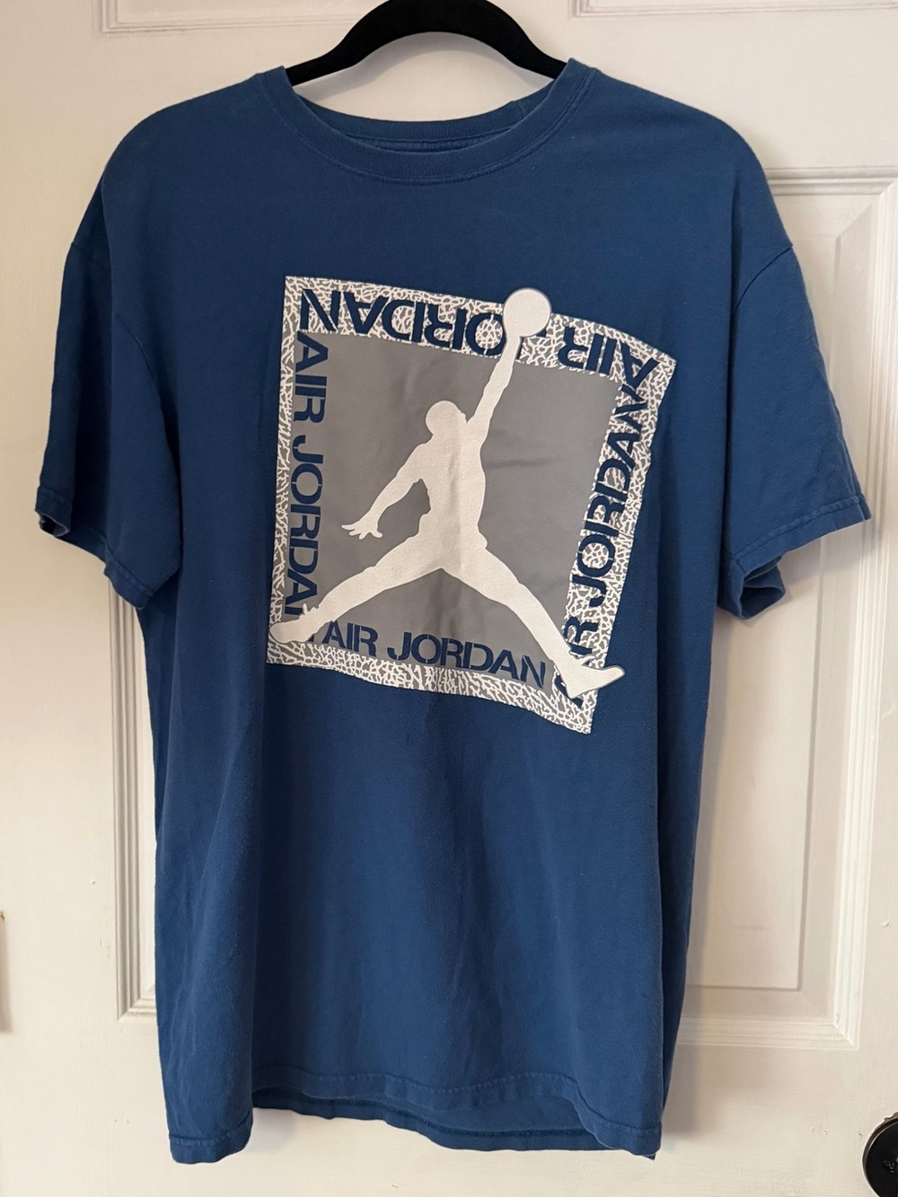 Jordan Air Jordan Men’s Large Blue Jumpman Graphic T-Shirt Retro Basketball